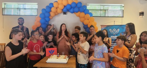 Estrelinhas: &lsquo;Allan Kardec&rsquo; comemora o sucesso do primeiro ano com foco na sa&uacute;de mental infantil